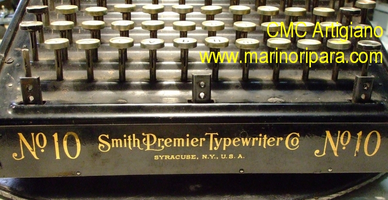 CMC Artigiano restoring Smith Premier 10 typewriter Milano 3397458418