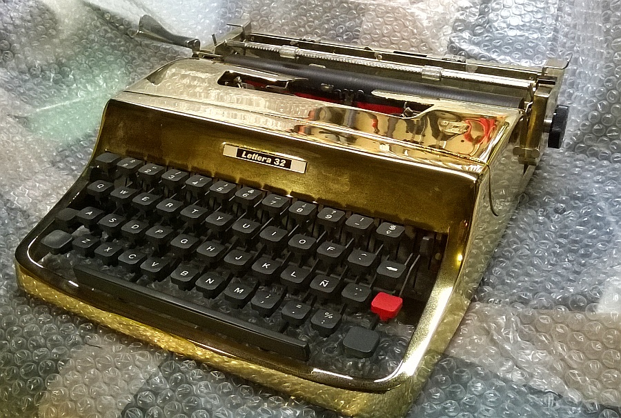 Olivetti LL32 golden CMC Artigiano Milano 3397458418
