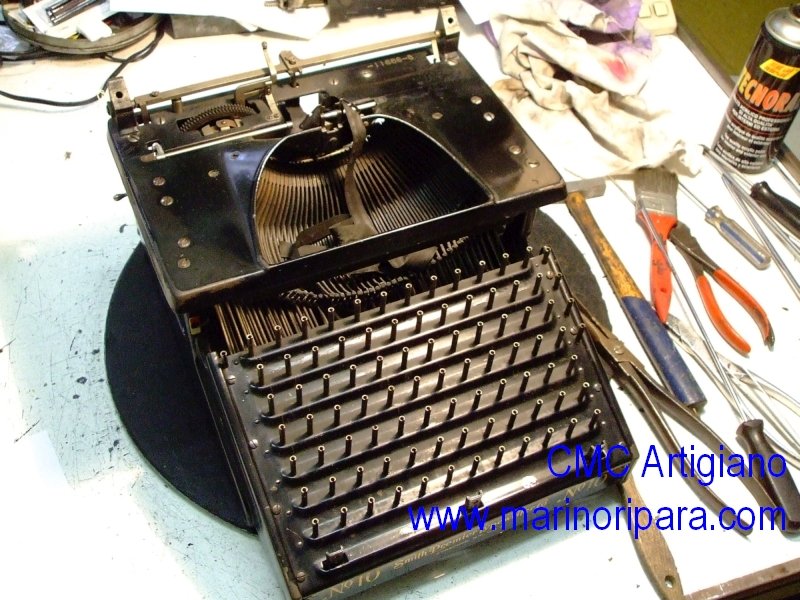 www.marinoripara.com Smith Premier 10 typewriter restoring
